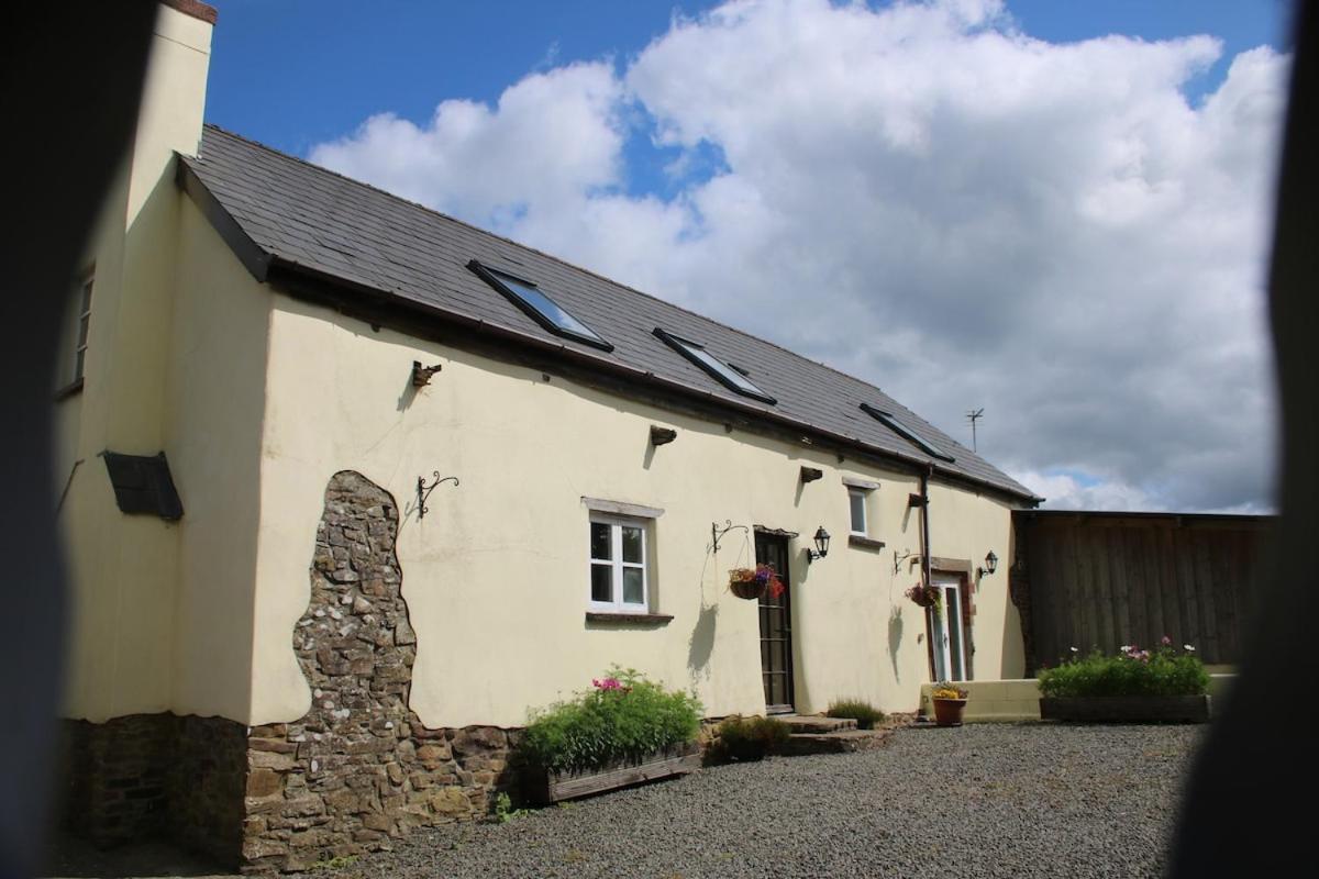 Award Winning Lower Whitsleigh Farm Cottage Roborough 외부 사진